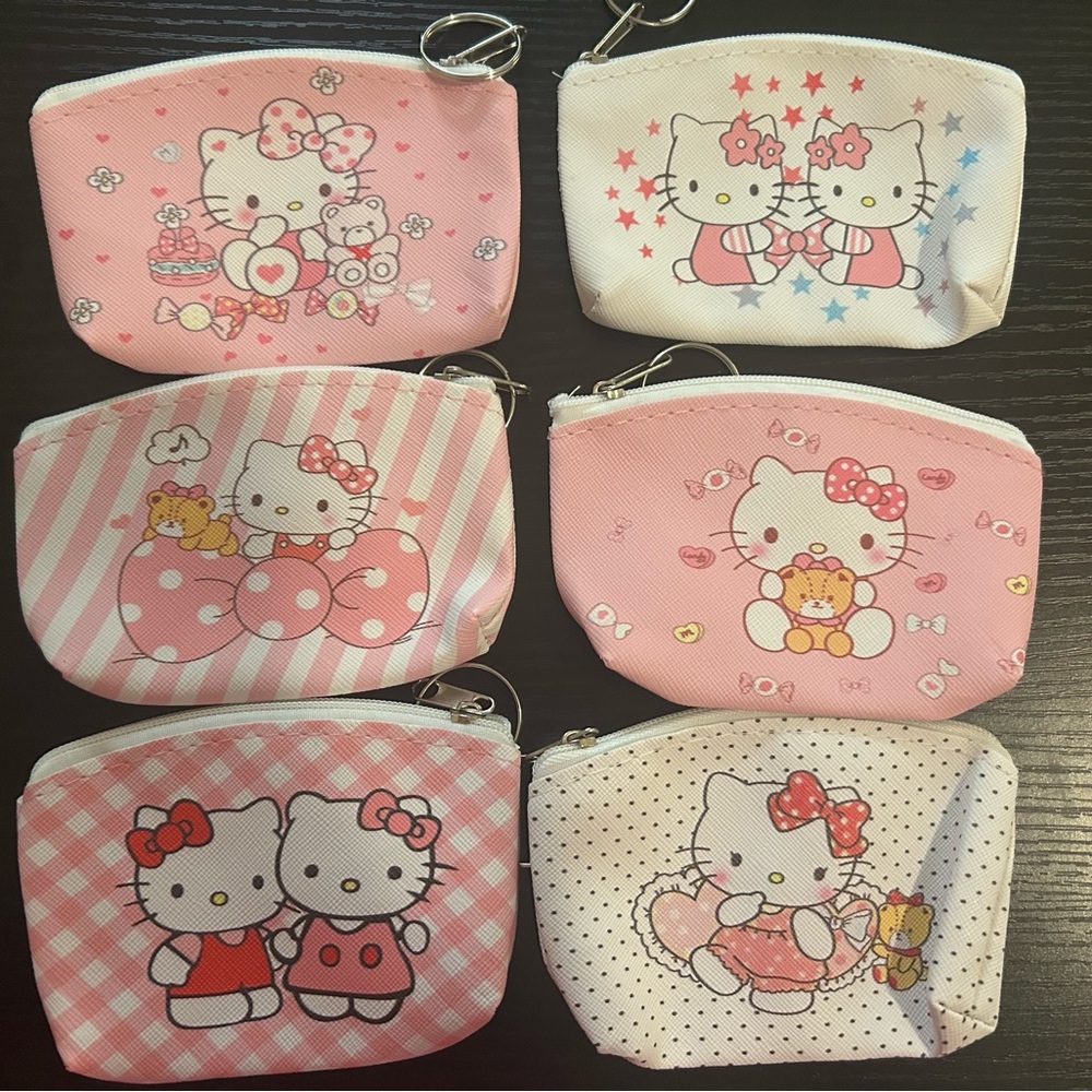 Hello Kitty Pink and White Coin Purses Set